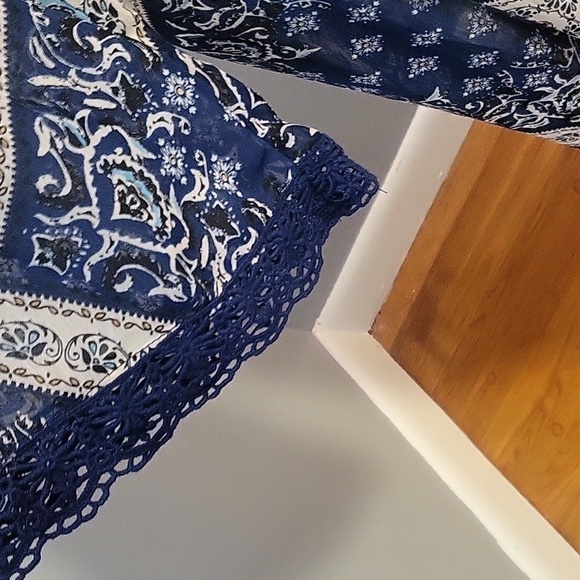 Xhilaration Long Sleeve Tie Front Semi-Sheer Long Cover Up Kimono - Size XS - Picture 6 of 10